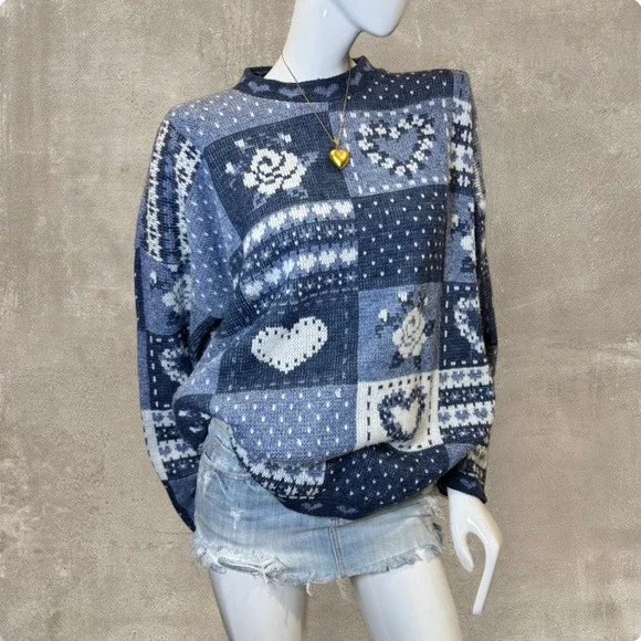 Vintage 90s Pirate Eyes Blue Patchwork Heart Knit Sweater Oversized Made in USA - Picture 2 of 8